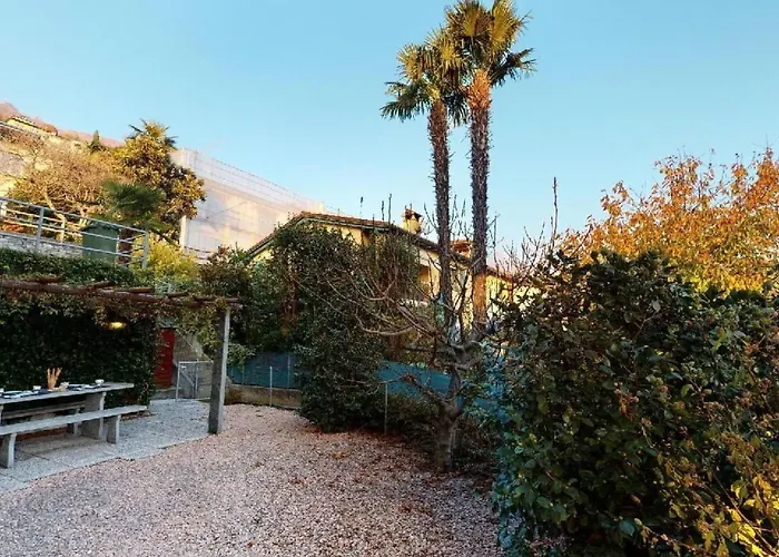 Casa Delle Vigne By Interhome